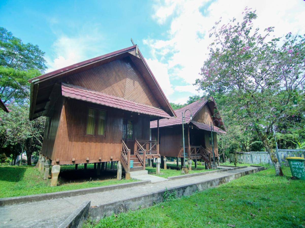 Oyo 3475 Villa Ex Mtq Pagaralam 外观 照片
